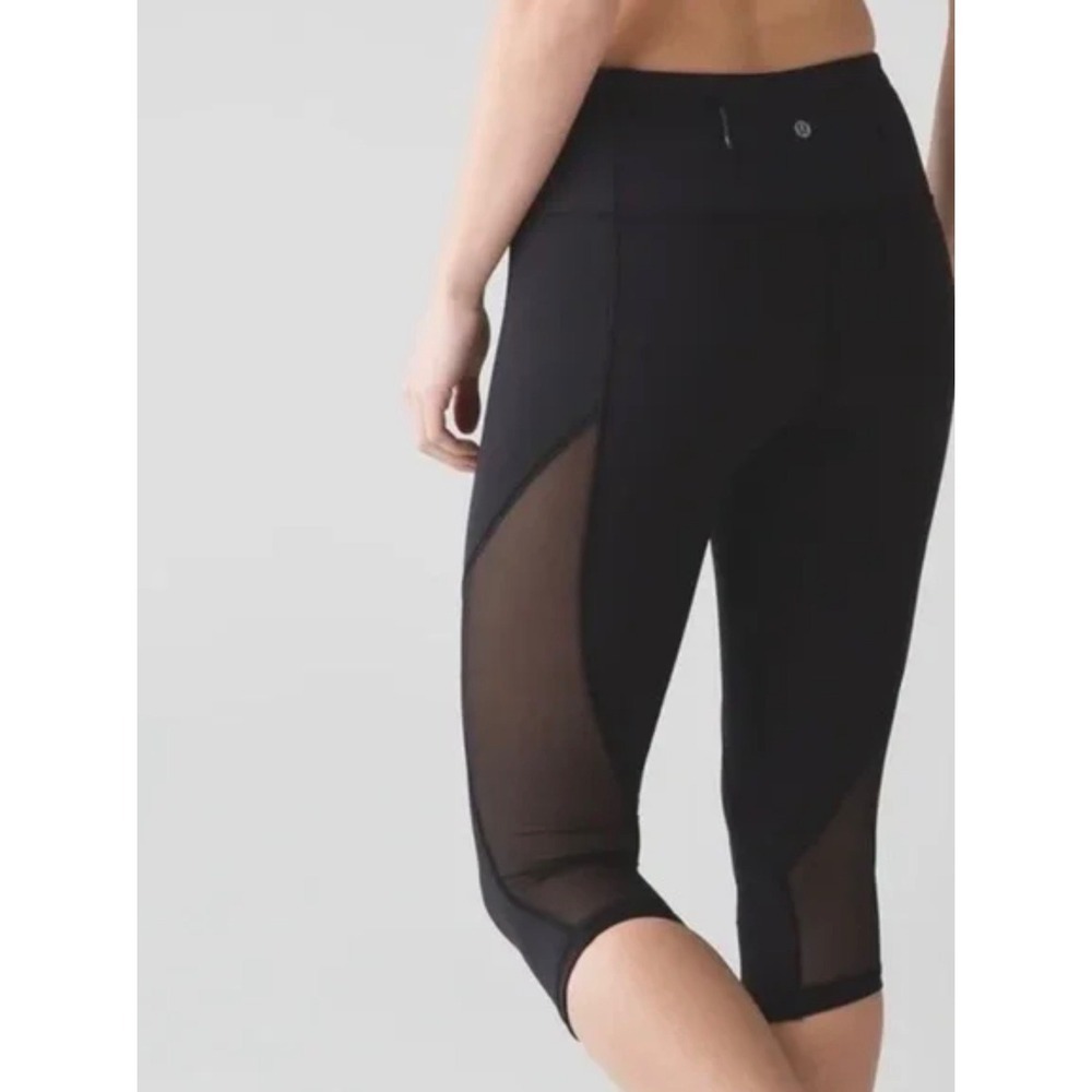 Lululemon Run Inspire Crop II Black Mesh Leggings Size 6 W6AYFS